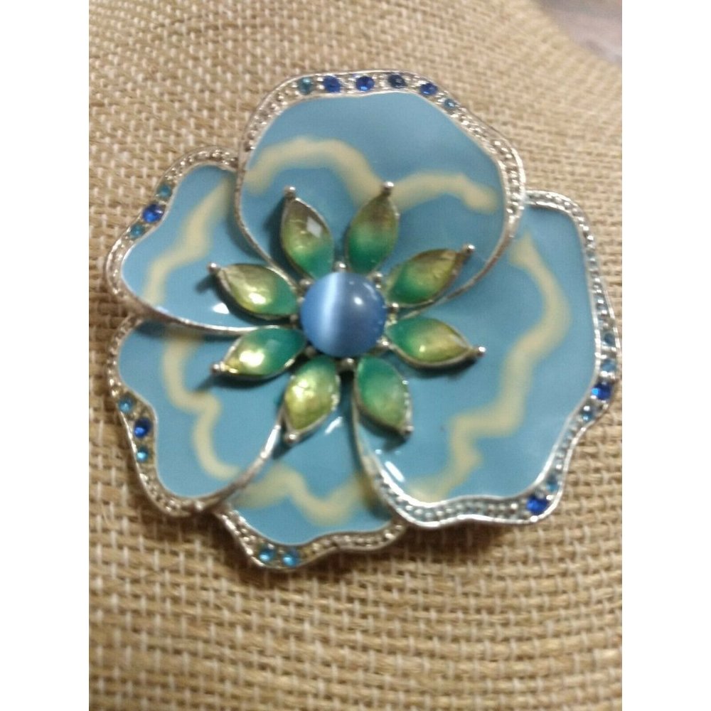 blue Enamel Pansy Brooch Synthetic Cat's eye Rhinestone Accent SILVERTONE